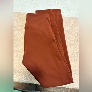 lululemon instill tight